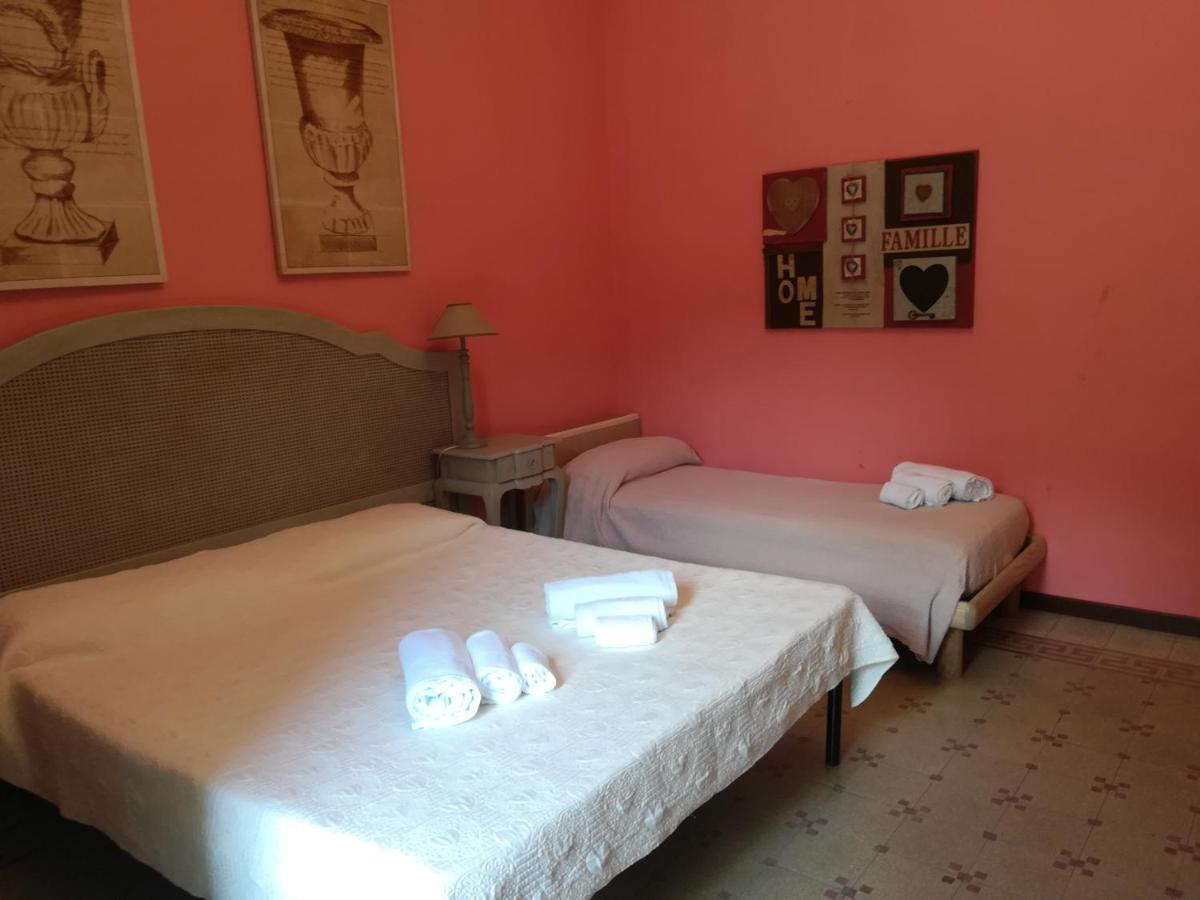 B&B A Due Passi Dal Mare Шилла Экстерьер фото